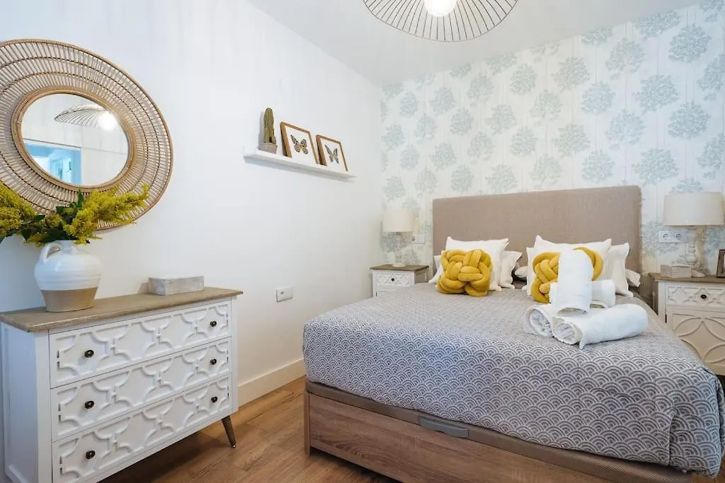New Apartment In Traditional Building Of The XVI Century Séville 0*,